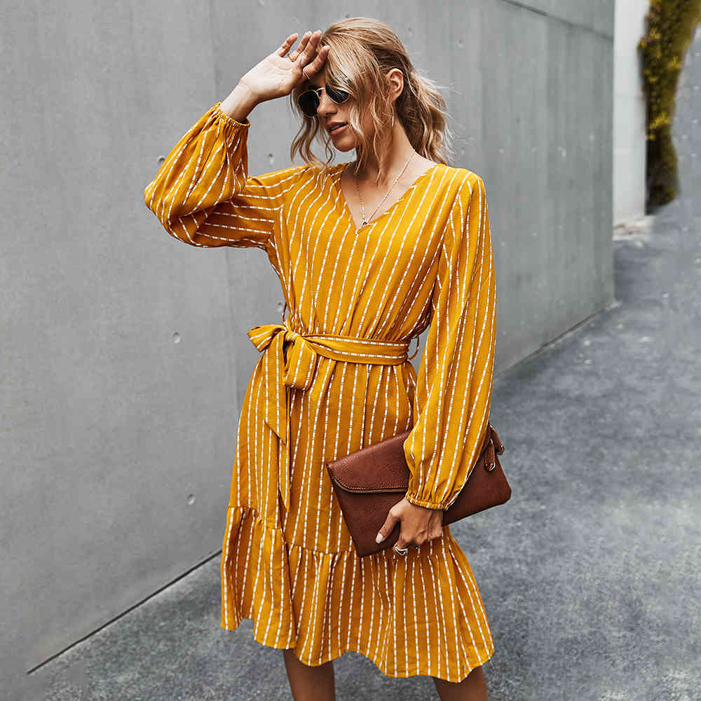 Autumn Winter Dresses Women Elegant V-neck Casual A-Line Midi Dress Vintage Red Yellow Striped Sashes Lace-up Veatidos 210521
Autumn Winter Dresses Women Elegant V-neck Casual A-Line Midi Dress Vintage Red Yellow Striped Sashes Lace-up Veatidos 210521
