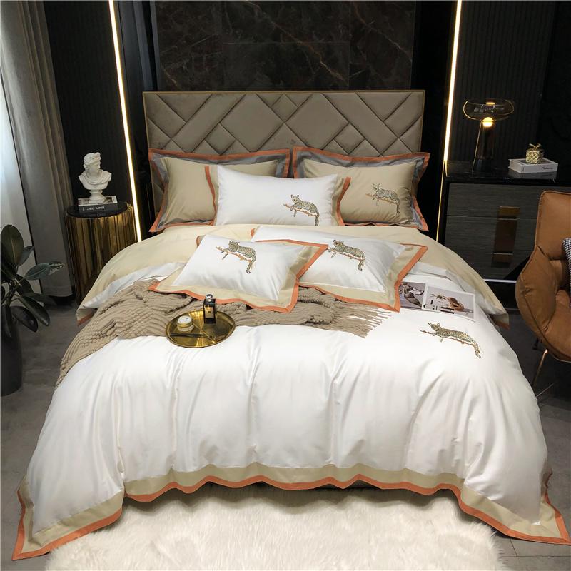 Bedding Sets Chic Embroidery Luxury Leopard Set Queen King Size Duvet Cover Bed Sheet 1000TC Egyptian Cotton Pillowcase, Color 1
Bedding Sets Chic Embroidery Luxury Leopard Set Queen King Size Duvet Cover Bed Sheet 1000TC Egyptian Cotton Pillowcase, Color 1