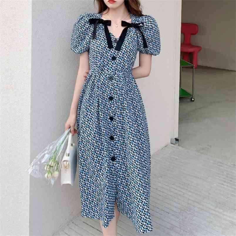 Summer Fashion Chic Sweet Bow V-Neck Floral Elegant Dress Puff Sleeve Print Retro Midi Party 210519, Photo color
Summer Fashion Chic Sweet Bow V-Neck Floral Elegant Dress Puff Sleeve Print Retro Midi Party 210519, Photo color