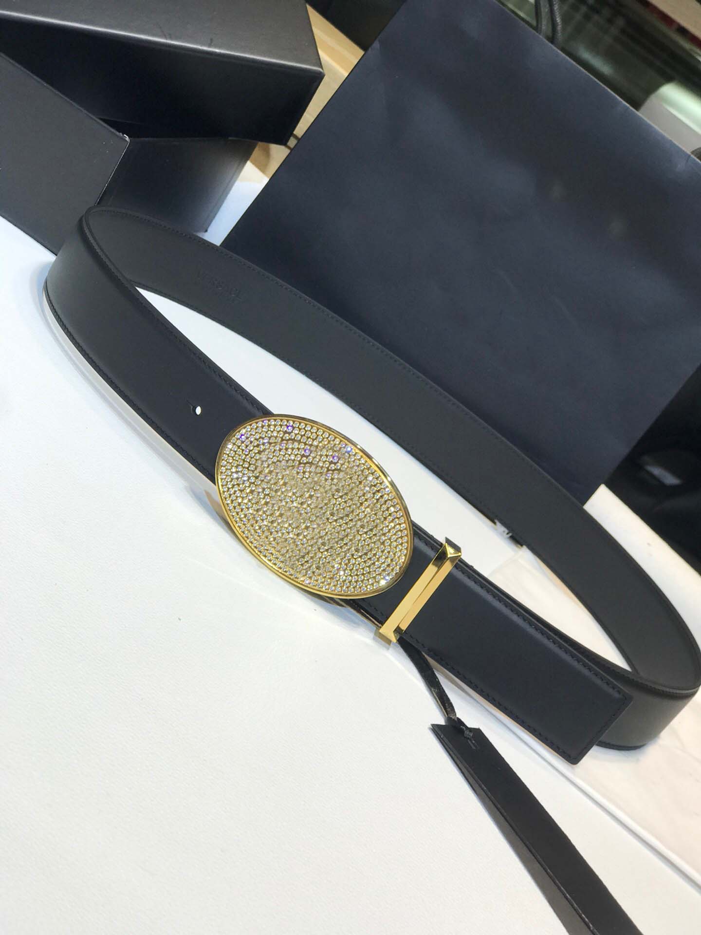 mens belt belts for men designer 2022 M buckle woman designer belts High quality jeans casual belt Mens plaid business 06 814484097, White
mens belt belts for men designer 2022 M buckle woman designer belts High quality jeans casual belt Mens plaid business 06 814484097, White
