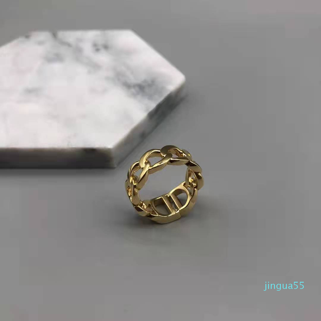 Designer Ring fashion rings classic style high quality for men and women simple casual collocation
Designer Ring fashion rings classic style high quality for men and women simple casual collocation