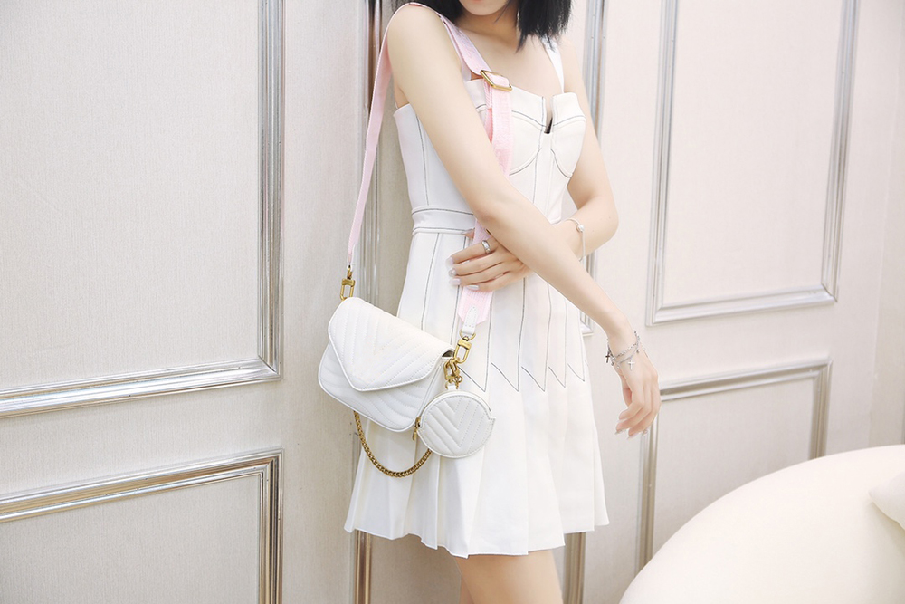 2021 new high qulity bags classic womens handbags ladies composite tote leather clutch shoulder bag female purse Multi Pochette
2021 new high qulity bags classic womens handbags ladies composite tote leather clutch shoulder bag female purse Multi Pochette