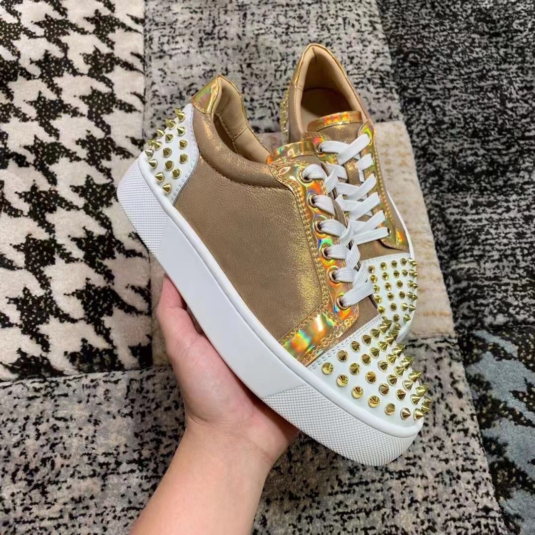High Quality Brands Women Sneakers Shoes Spikes Golden Glitter Leather Men Red Bottom Vierissima 2 Trainers Skateboard Walking EU35-47, 13
High Quality Brands Women Sneakers Shoes Spikes Golden Glitter Leather Men Red Bottom Vierissima 2 Trainers Skateboard Walking EU35-47, 13