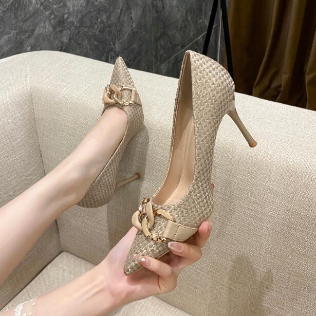 Designer Women sexy stiletto heel shoes knitting Shallow mouth pointed toe Lady comfortable high heels Party Office & Career Single shoes plus size 35~42, Black (heel hight: 6 cm)
Designer Women sexy stiletto heel shoes knitting Shallow mouth pointed toe Lady comfortable high heels Party Office & Career Single shoes plus size 35~42, Black (heel hight: 6 cm)