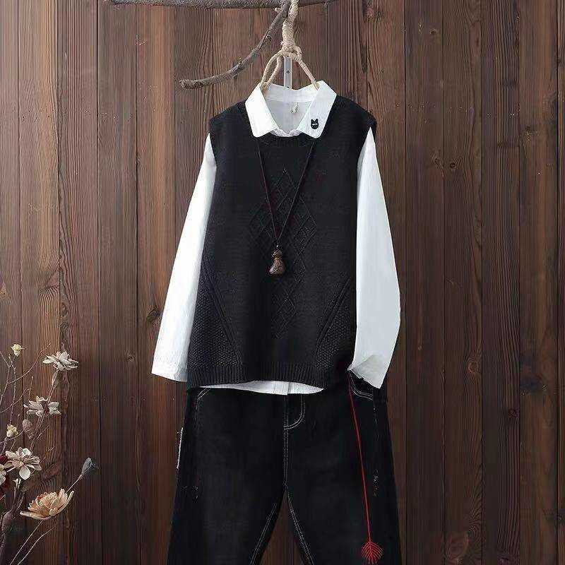 Round neck knitted waistcoat women's college style pullover spring and autumn woolen vest Korean loose sweater 211018