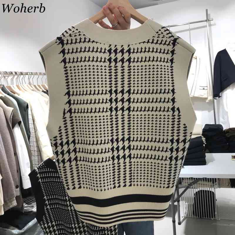 Women Sweater Spring Japanese Preppy Style V Neck Loose Vests Jacquard Single Breasted Vintage Knit Waistcoat Tops 210519