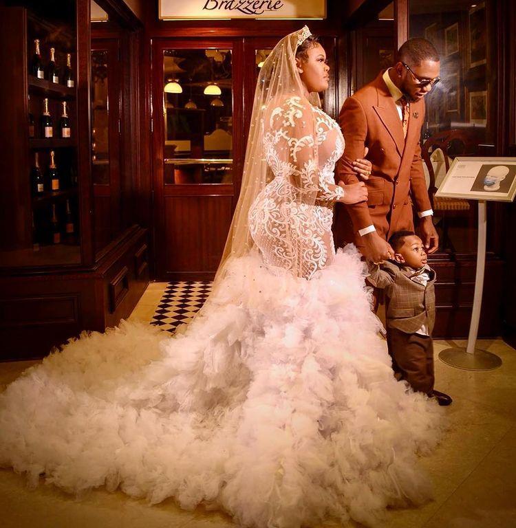 Plus Size Mermaid Wedding Dresses with Long Sleeve Sheer O-neck Lace-up Back African Aso Ebi Arabic Ruffles Train Bridal Dress