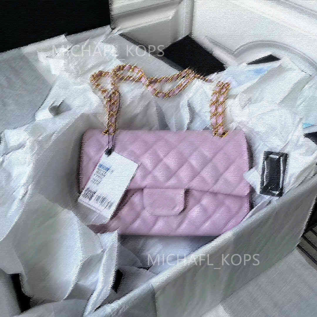 7A+11Designers Women Classic Chain Flap Bags Lady Shoulder Female Crossbody Bag Purses Handbags, Official original imported Genuine leather, Caviar with box
7A+11Designers Women Classic Chain Flap Bags Lady Shoulder Female Crossbody Bag Purses Handbags, Official original imported Genuine leather, Caviar with box