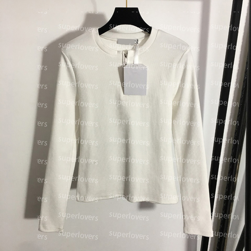 Little Bee Embroidery Tops Round Neck Long Sleeve T Shirt Womens Simple Fashion Bottoming Shirts Top, White with label
Little Bee Embroidery Tops Round Neck Long Sleeve T Shirt Womens Simple Fashion Bottoming Shirts Top, White with label