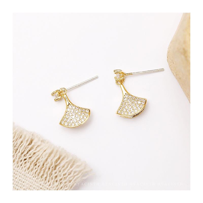 Dangle & Chandelier Minimalist ECO Brass 14K/Rhod. W/Zircon Korea Earring Jewelry For Women W/S925 Silver Ear Needle Stud HYACINTH Sale
Dangle & Chandelier Minimalist ECO Brass 14K/Rhod. W/Zircon Korea Earring Jewelry For Women W/S925 Silver Ear Needle Stud HYACINTH Sale