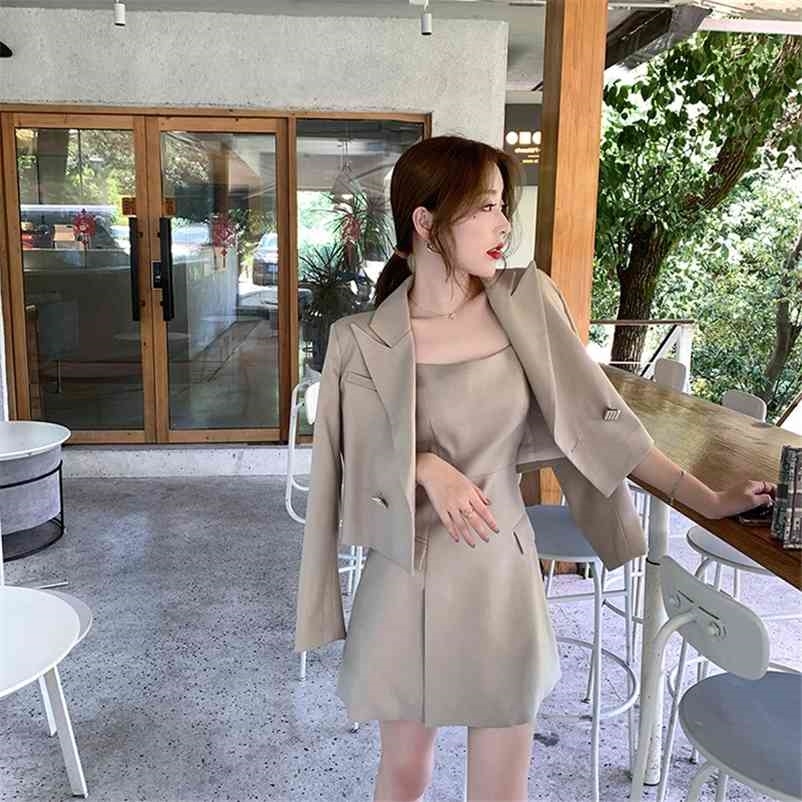 spring Royal Sister Fan Yangqi age-reducing ladies temperament professional suit suspender skirt two-piece 210525, Apricot
spring Royal Sister Fan Yangqi age-reducing ladies temperament professional suit suspender skirt two-piece 210525, Apricot