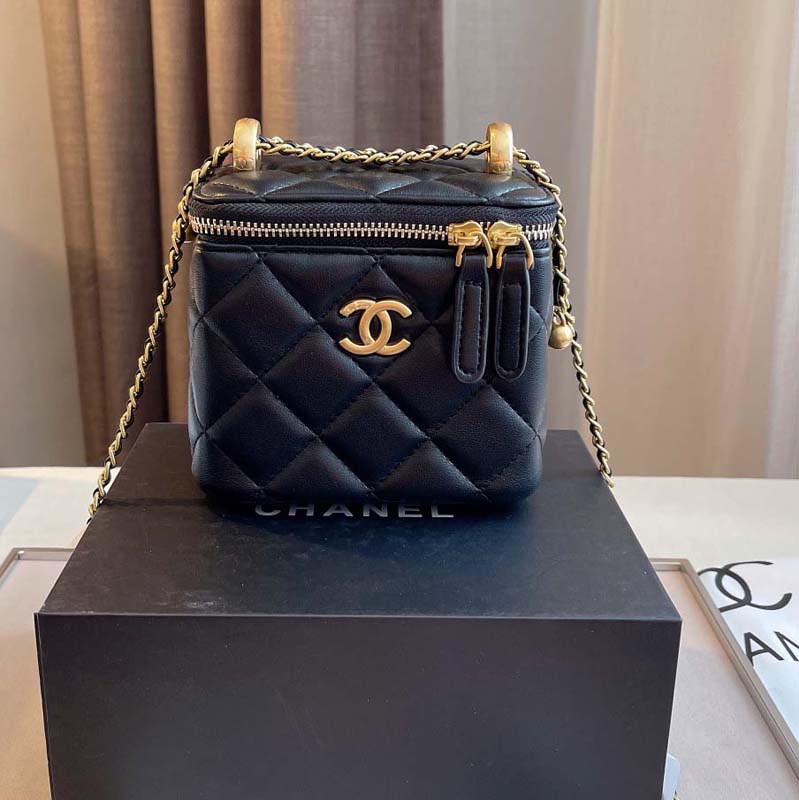 Top quality woman luxurys designers crossbody bags wallet backpack handbags purses card holder bag dq02
Top quality woman luxurys designers crossbody bags wallet backpack handbags purses card holder bag dq02
