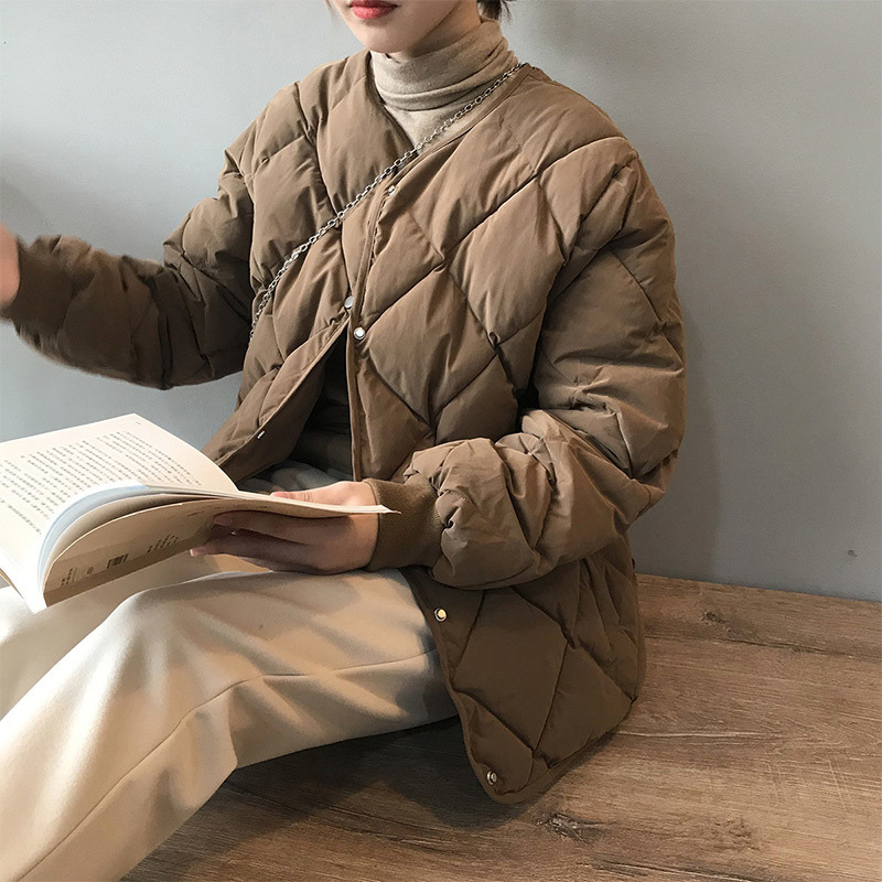 Winter Rhombus Round Neck Women Wadded Coat Solid Single Breasted Female Short Coats Fashion Warm Ladies Clothes 210518, Winter lake blue
Winter Rhombus Round Neck Women Wadded Coat Solid Single Breasted Female Short Coats Fashion Warm Ladies Clothes 210518, Winter lake blue