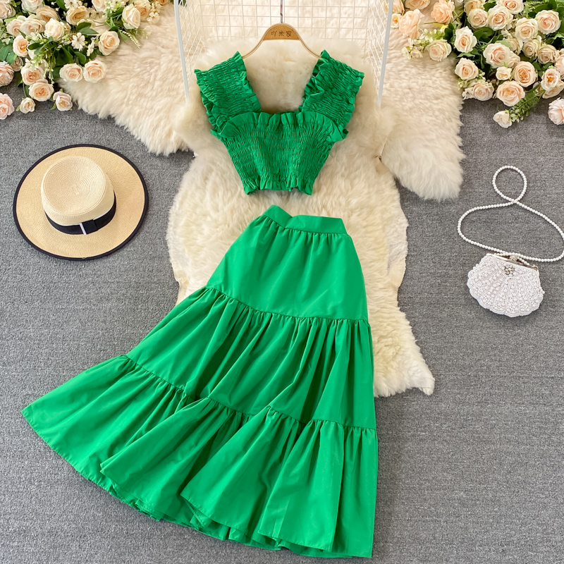 Summer Women Green/Yellow/White Two Piece Dress Vintage Square Collar Sleeveless Short Tops + High Waist Midi Skirt Beach Suit New 2022, Same as picture
Summer Women Green/Yellow/White Two Piece Dress Vintage Square Collar Sleeveless Short Tops + High Waist Midi Skirt Beach Suit New 2022, Same as picture