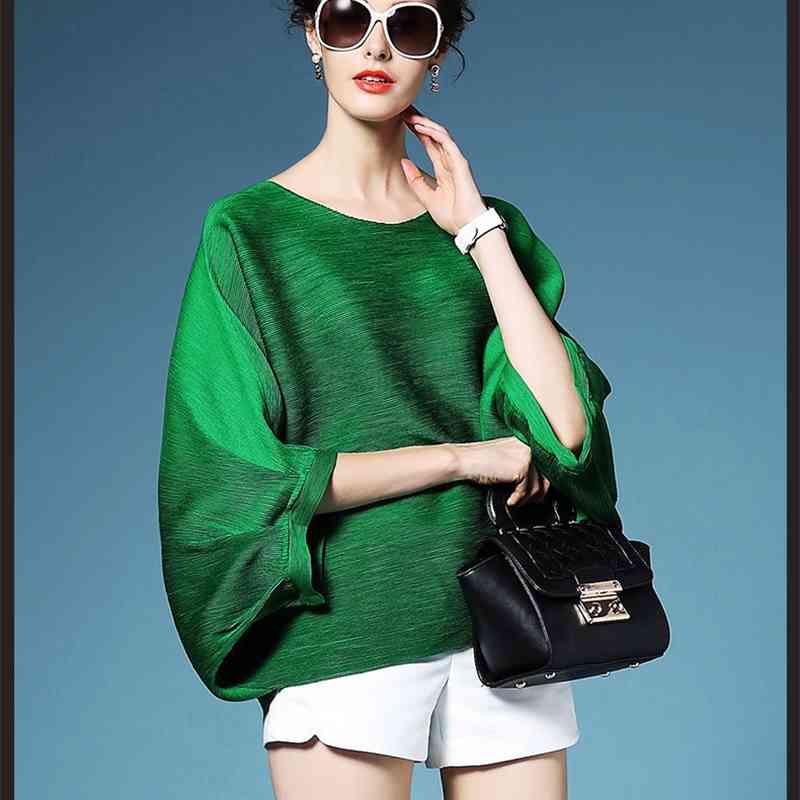 Summer Batwing Sleeve Shirt Loose Pleat T-shirt Casual Half Short Solid O-Neck T-shirts Harajuku 210615, Green
Summer Batwing Sleeve Shirt Loose Pleat T-shirt Casual Half Short Solid O-Neck T-shirts Harajuku 210615, Green