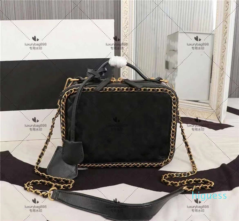 Designer- Fashion luxury shopping bag center small luxuries make-up box handbag cosmetic beauty bags, Blue
Designer- Fashion luxury shopping bag center small luxuries make-up box handbag cosmetic beauty bags, Blue