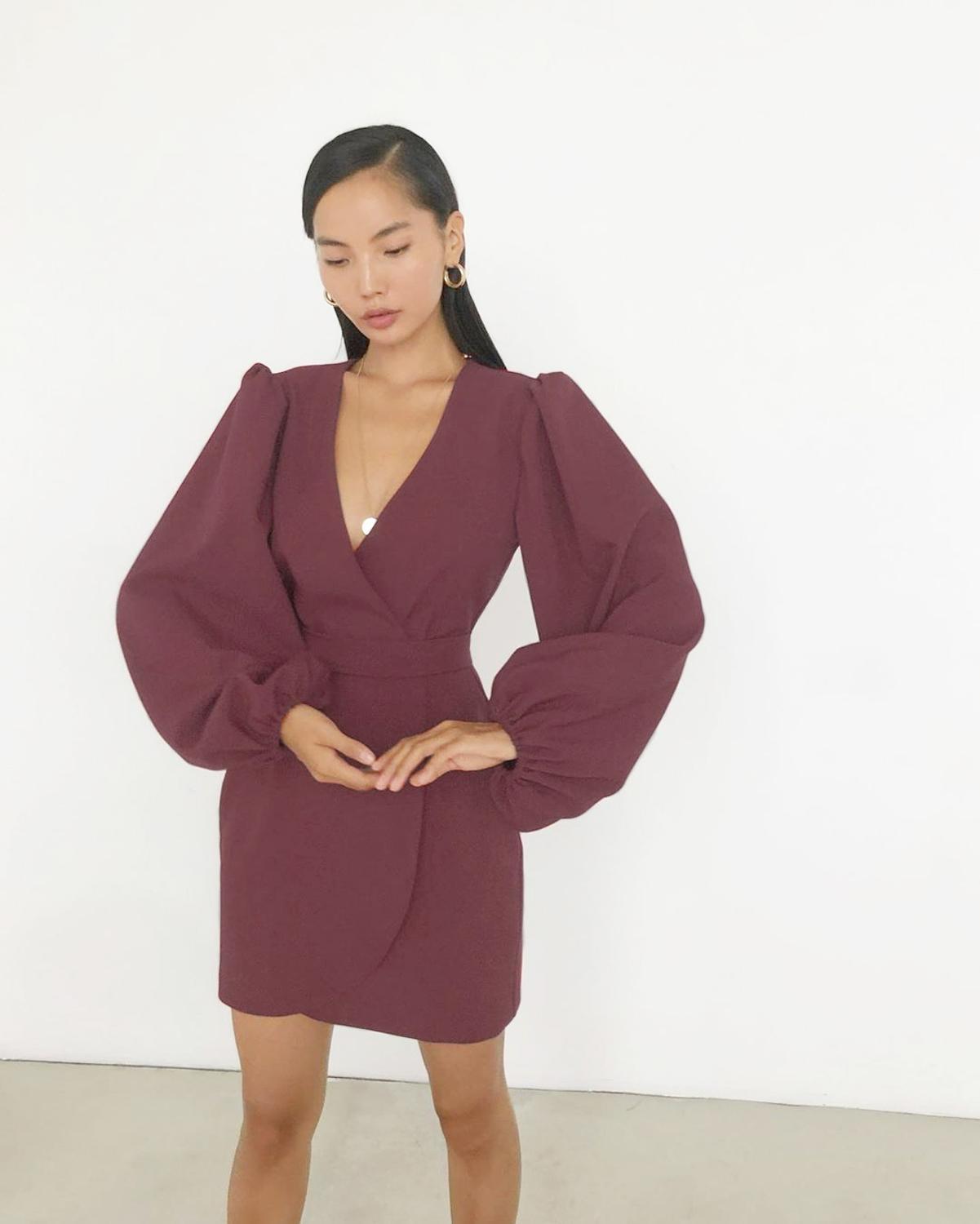 Purple V Neck Slim Woman Dresses Green Lantern Sleeve Irregular Mini Dress Tunic Women Autumn Bodycon Robe Elegant Dress Vestido 210521