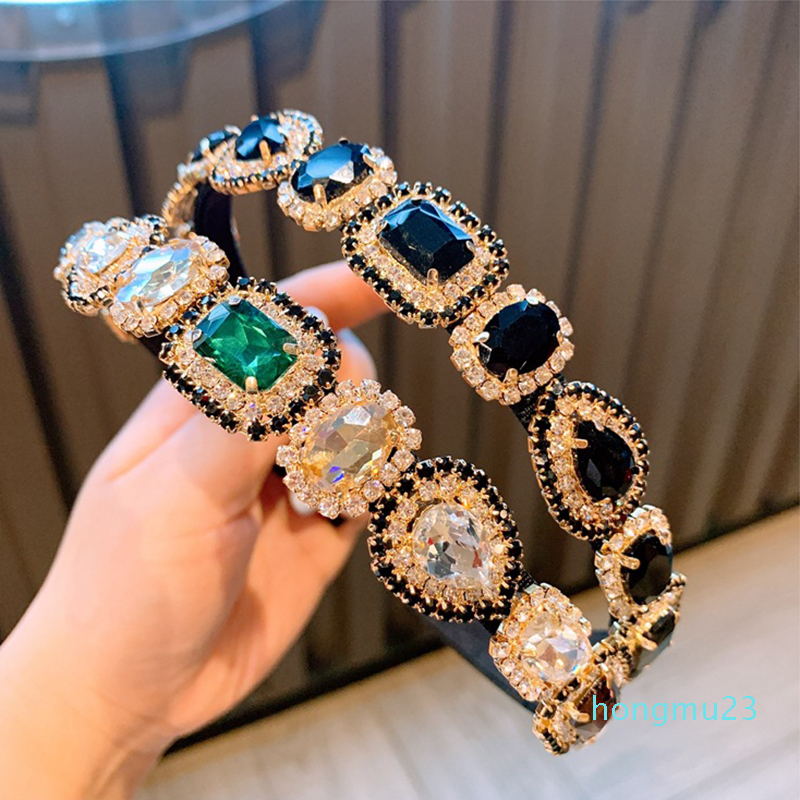 Baroque Style Women Headbands Fashion Rhinestone Sport Hair Bands for Girl High Quality Bohemian Hairband Hair Jewelry
Baroque Style Women Headbands Fashion Rhinestone Sport Hair Bands for Girl High Quality Bohemian Hairband Hair Jewelry