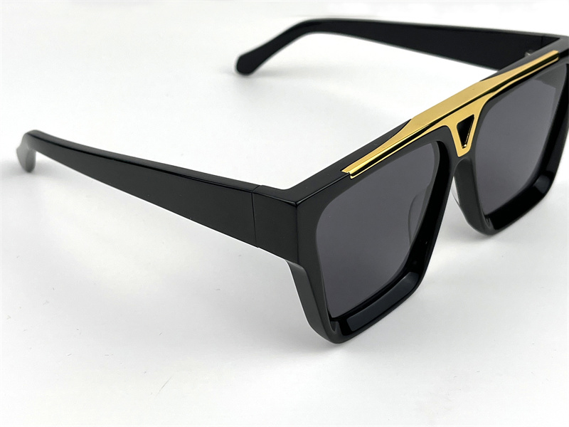 fashion design sunglasses Z1502W big square plate frame summer trendy uv400 lens top quality protection eyew classic style
fashion design sunglasses Z1502W big square plate frame summer trendy uv400 lens top quality protection eyew classic style