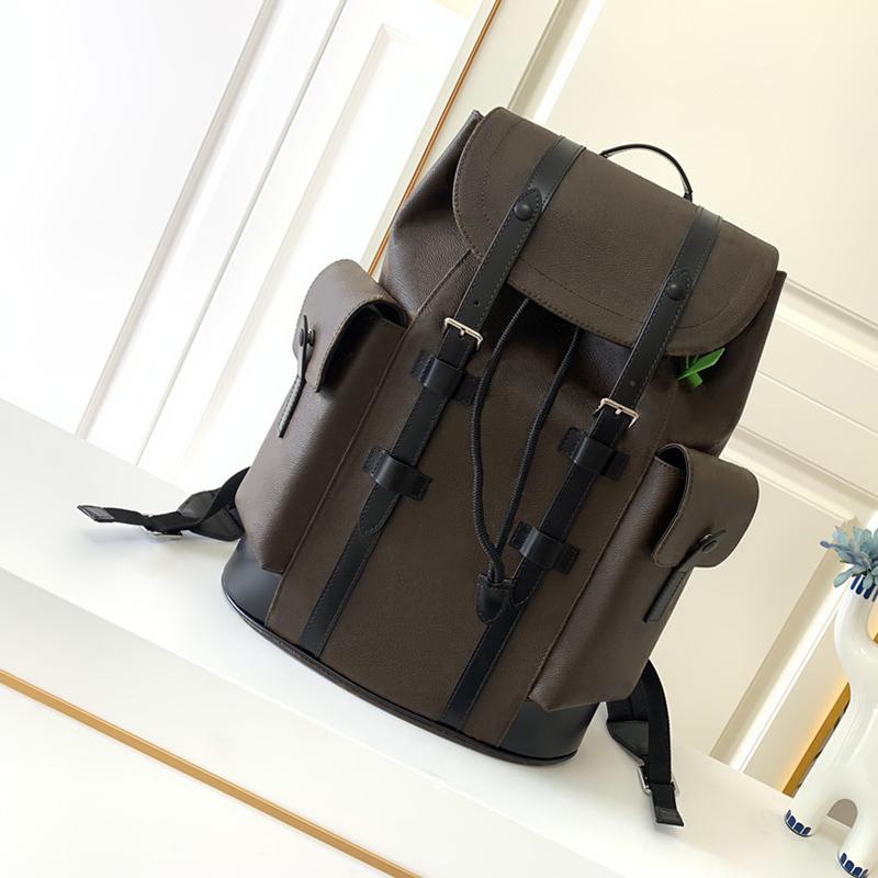 style backpack high quality leather the details of the handmade edges are exquisite interior slot pocket genuine leather bags
style backpack high quality leather the details of the handmade edges are exquisite interior slot pocket genuine leather bags