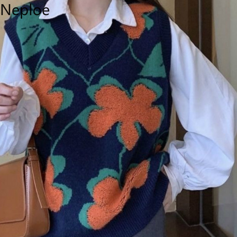 Neploe Knitted Sweater Vest Embroidery Flower Pullovers V Neck Tops Women Jumper Sleeveless Oversized Woman Sweaters Clothing 210422
