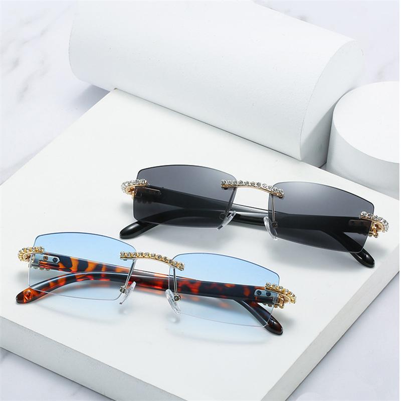 Trend Diamond Trimmed Square Sunglasses For Women Selling Fashion UV400 Driving Street Catwalk Glasses, White;black
Trend Diamond Trimmed Square Sunglasses For Women Selling Fashion UV400 Driving Street Catwalk Glasses, White;black