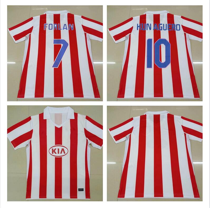 2010 2011 Retro Soccer Jerseys Vintage Football Shirts home red white 10 11 classic Uniforms #9 falcao #7 Forlan #10 Kun Aguero
2010 2011 Retro Soccer Jerseys Vintage Football Shirts home red white 10 11 classic Uniforms #9 falcao #7 Forlan #10 Kun Aguero