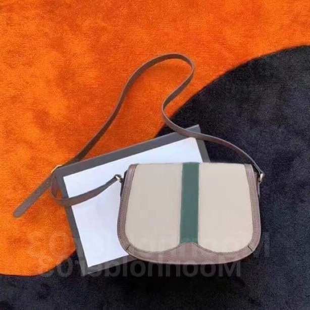 Designer Saddle ophidia Shoulder Bags vintage handbag for Women Purse Fashion messenger Bags Handbags luxury lady Crossbody Leather Retro Classic pattern 601044, Freight make up the difference (not for
Designer Saddle ophidia Shoulder Bags vintage handbag for Women Purse Fashion messenger Bags Handbags luxury lady Crossbody Leather Retro Classic pattern 601044, Freight make up the difference (not for