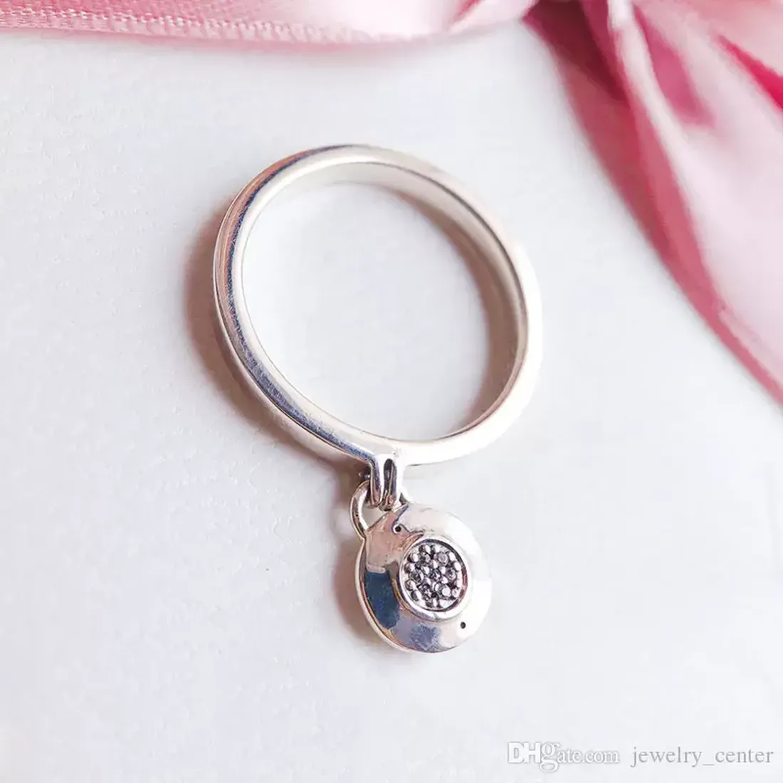 Designer Jewelry 925 Silver Wedding Ring Bead fit Pandora CZ Diamond Women Gift Rings set Cubic Zirconia Diamonds European Style Rings Birth, Slivery;golden
Designer Jewelry 925 Silver Wedding Ring Bead fit Pandora CZ Diamond Women Gift Rings set Cubic Zirconia Diamonds European Style Rings Birth, Slivery;golden