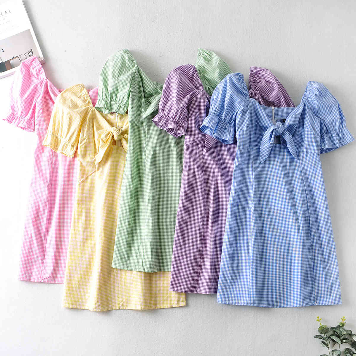 Jastie Cute Hollow Out Lace Up Bow Neckline Plaid Dress Women Short Sleeve Summer Mini Dresses Skim Short Party Dress 210419