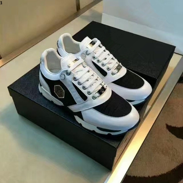 20201men's high-end PI@HILP PI@IE leather casual fashion low to help wild men's sports shoes mkj6523
20201men's high-end PI@HILP PI@IE leather casual fashion low to help wild men's sports shoes mkj6523