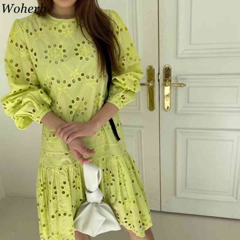 Women Dress Summer Korean Chic Temperament O Neck Vestido Crochet Hollow Loose Pleated Ruffle Puff Sleeve Dresses 210519