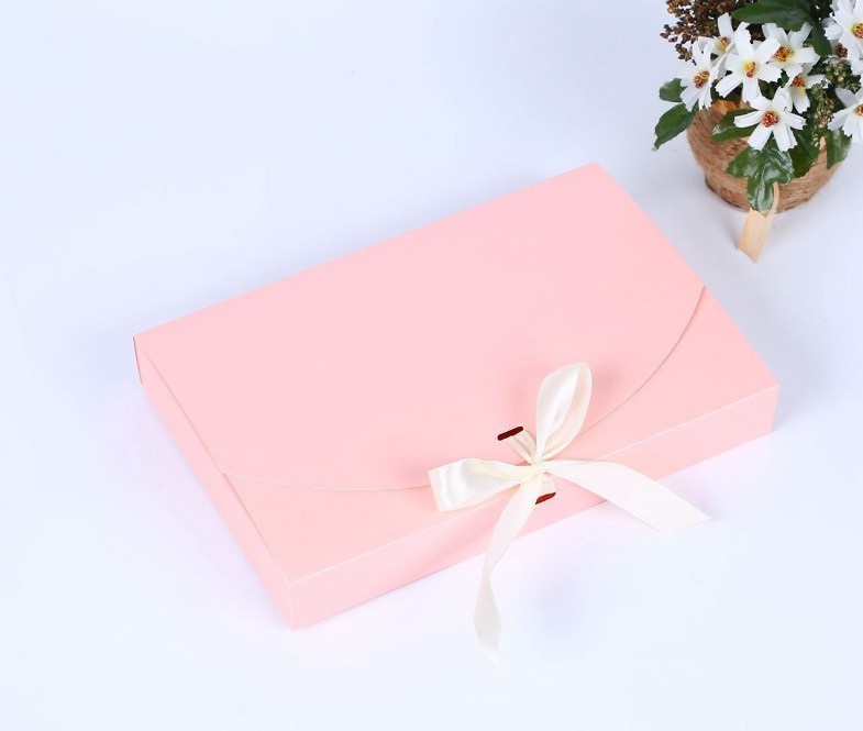 2021 26x17.5x3.5cm Large Gift Box Cosmetic Bottle Scarf clothing Packaging Color Paper with ribbon Underwear packing