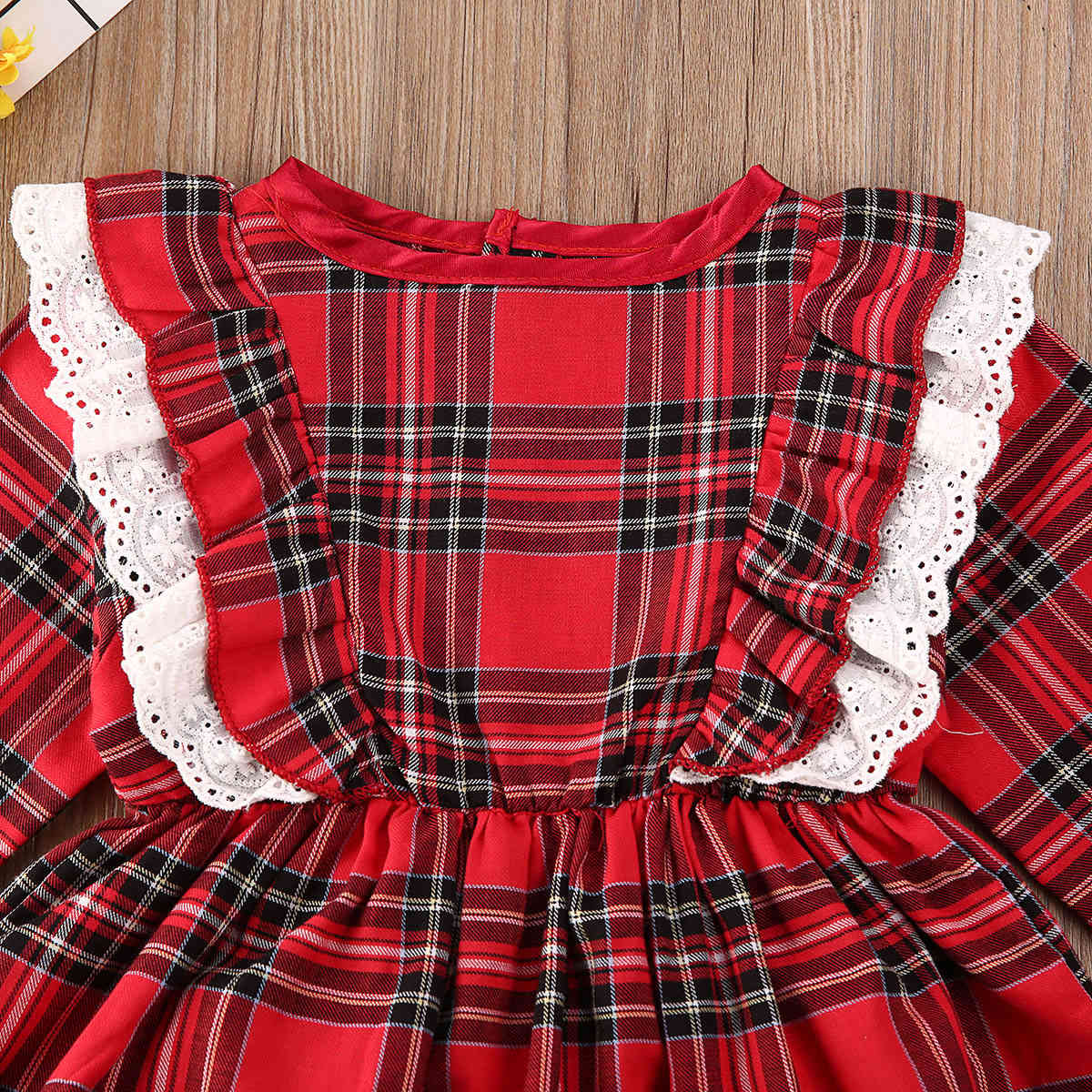 0-24M Christmas born Infant Baby Girl Clothes Set Red Plaid Long Sleeve Top Shorts Autumn Spring Clothing Xmas Outfit 210515