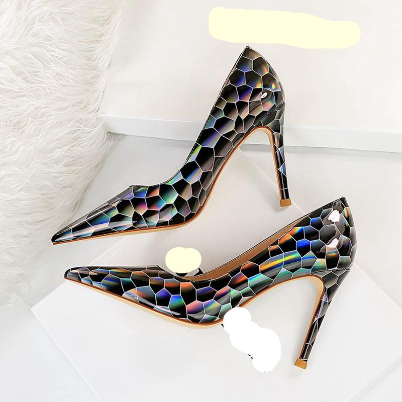 Dress Shoes European And American Colorful Patent Leather Toe All-match High Heels Sexy Stiletto Large Size Temperament Single Shoes43, Black
Dress Shoes European And American Colorful Patent Leather Toe All-match High Heels Sexy Stiletto Large Size Temperament Single Shoes43, Black