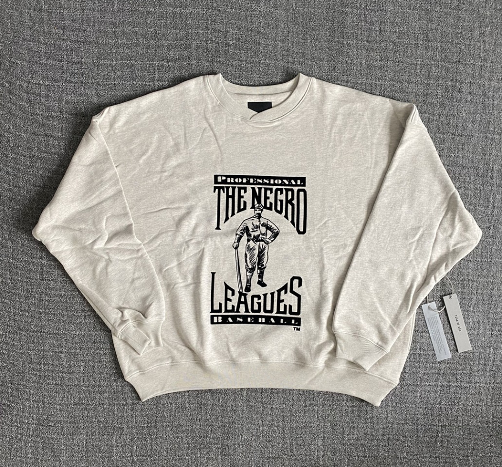 FEAR OF GOD FOG 7TH Season 7 Main Line Black League Flocking Print Baseball Crew Neck Sweatshirt, Gray
FEAR OF GOD FOG 7TH Season 7 Main Line Black League Flocking Print Baseball Crew Neck Sweatshirt, Gray