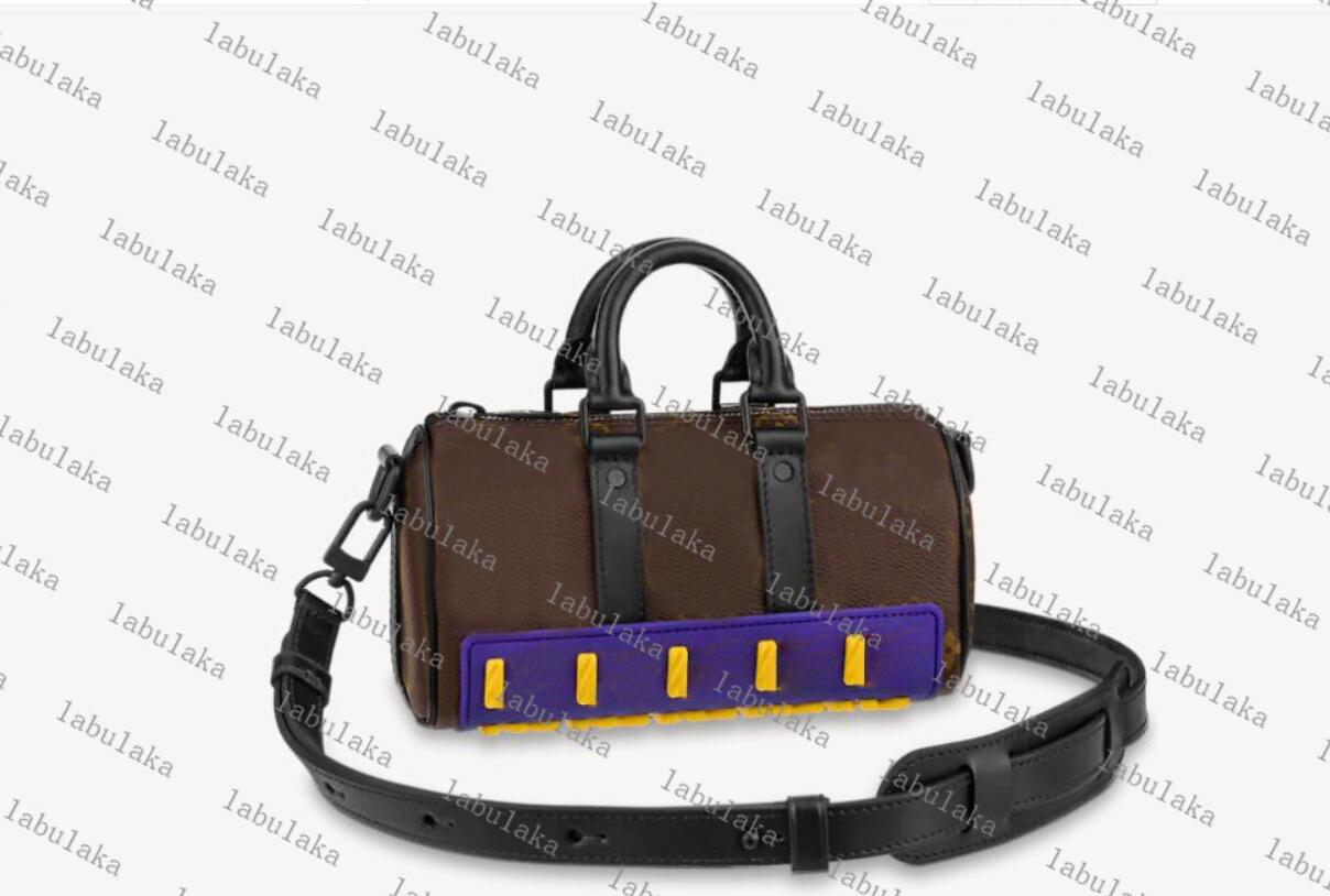 M45788 Design cowhide leather Shoulder bag Men/Women fashion brown Pillow crossbody travel purse
M45788 Design cowhide leather Shoulder bag Men/Women fashion brown Pillow crossbody travel purse