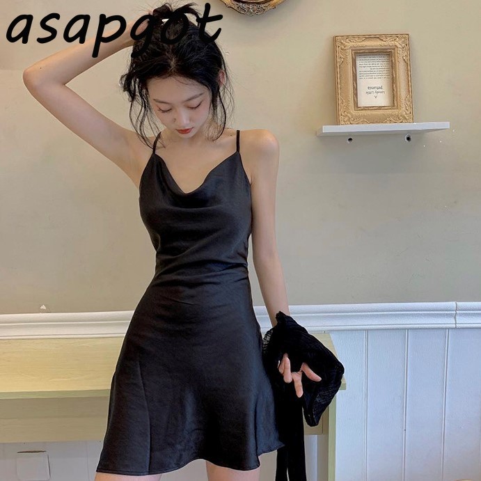 Dresses Sexy Summer Slim Plus Size Backless Green Satin Women Mini Temperament Sleeveless Black Silk Strap 210429