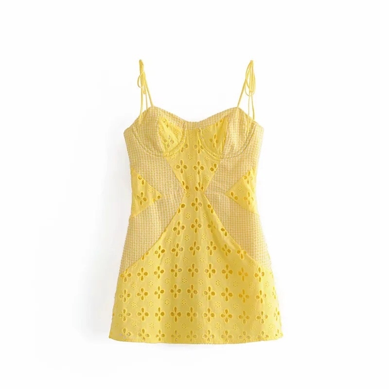 Women Sexy Yellow Lace Spliced Plaid Trim Spaghetti Strap Mini Dress Romantic Lady Backless Sleeveless Party Club Bodycon 210429