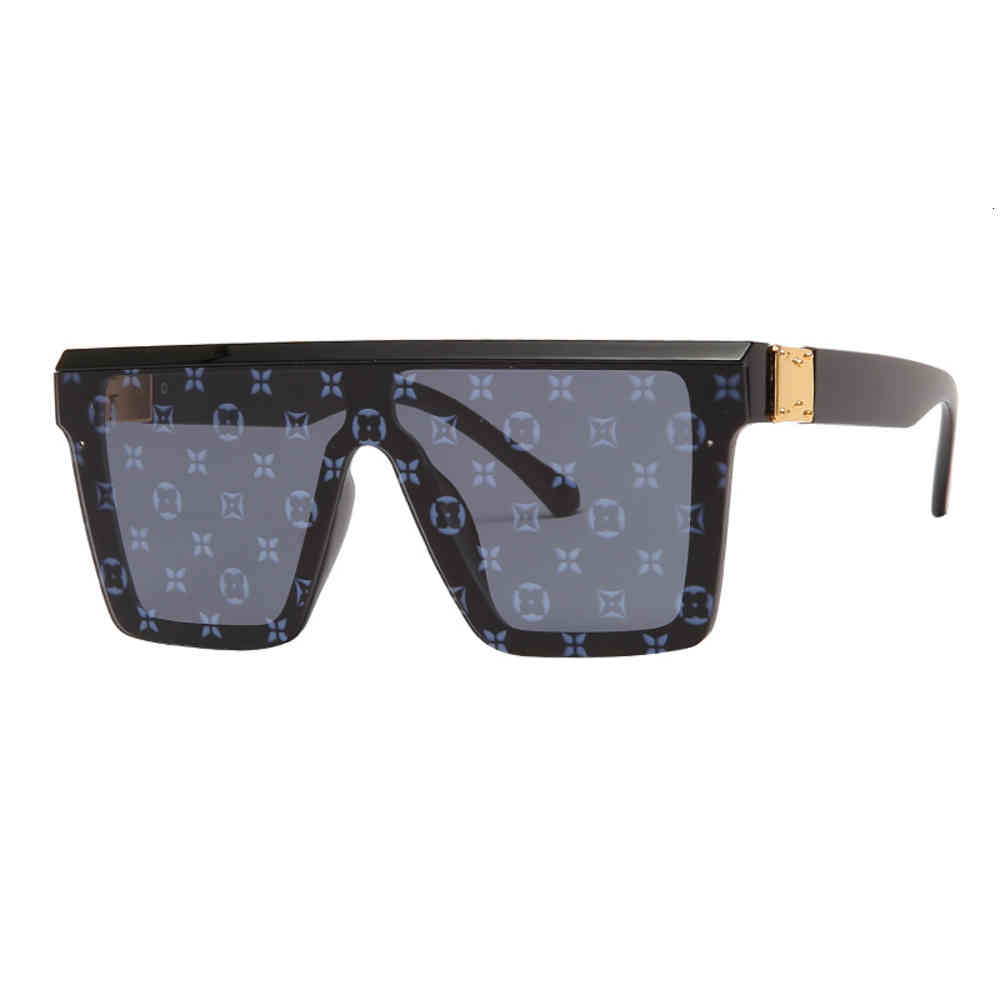 2022New fashion sunglasses for men and women with big frame celebrities the same trend 3P3T
2022New fashion sunglasses for men and women with big frame celebrities the same trend 3P3T