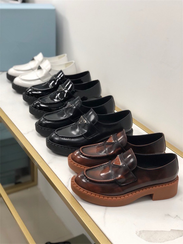 2021 High quality men Genuine leather printing Leather panel senior handmade sport shoes for casual sports shoes new fashion Stitching color, 02
2021 High quality men Genuine leather printing Leather panel senior handmade sport shoes for casual sports shoes new fashion Stitching color, 02