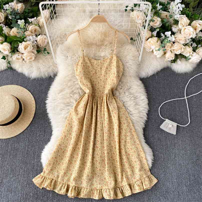 Summer Dress Women Boho Style Floral Print Sleeveless Spaghetti Strap Pleated Elastic Back A-line Beach Holiday Robe Mujer 210603, Green
Summer Dress Women Boho Style Floral Print Sleeveless Spaghetti Strap Pleated Elastic Back A-line Beach Holiday Robe Mujer 210603, Green