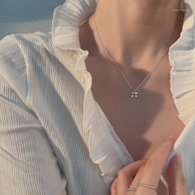 Chains Cute Jewelry Cherry Pendant Necklace 2021 Design Sweet Temperament Chain For Women Party Gifts
Chains Cute Jewelry Cherry Pendant Necklace 2021 Design Sweet Temperament Chain For Women Party Gifts