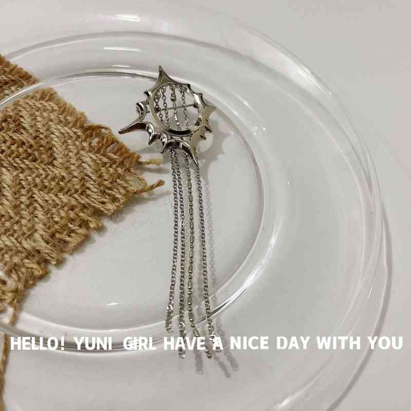 Brooch Personalized Star Suit Hat Decorative Pin Niche Ins Unique Sweet Cool Design Chain Clip
