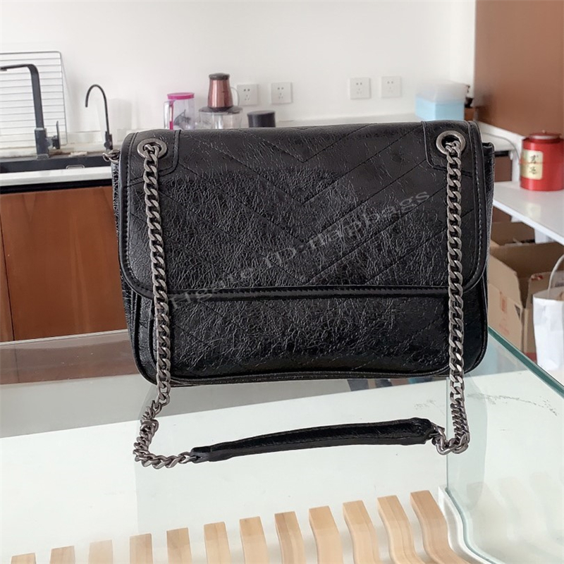 Wallet Chain Tote Shoulder Crossbody Stray Bag Handbags Letter Wallets Purse Card Holder Messenger Totes Purses Backpack Women Luxurys Designers Bags 2021 Handbag, Style z not sold separately
Wallet Chain Tote Shoulder Crossbody Stray Bag Handbags Letter Wallets Purse Card Holder Messenger Totes Purses Backpack Women Luxurys Designers Bags 2021 Handbag, Style z not sold separately