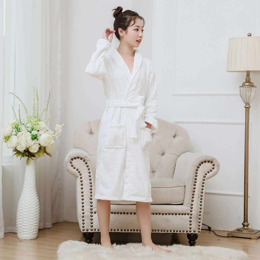 Autumn and winter fashion white coral velvet bathrobe super soft warm medium length cardigan robe home clothes
Autumn and winter fashion white coral velvet bathrobe super soft warm medium length cardigan robe home clothes