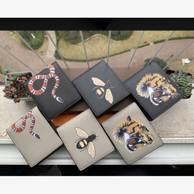Men Animal Short Wallet Leather Black Snake Tiger Bee Wallets Luxury Designer Women Long Purse Card Holders Cluth Bags With Gift Box, Red;black
Men Animal Short Wallet Leather Black Snake Tiger Bee Wallets Luxury Designer Women Long Purse Card Holders Cluth Bags With Gift Box, Red;black
