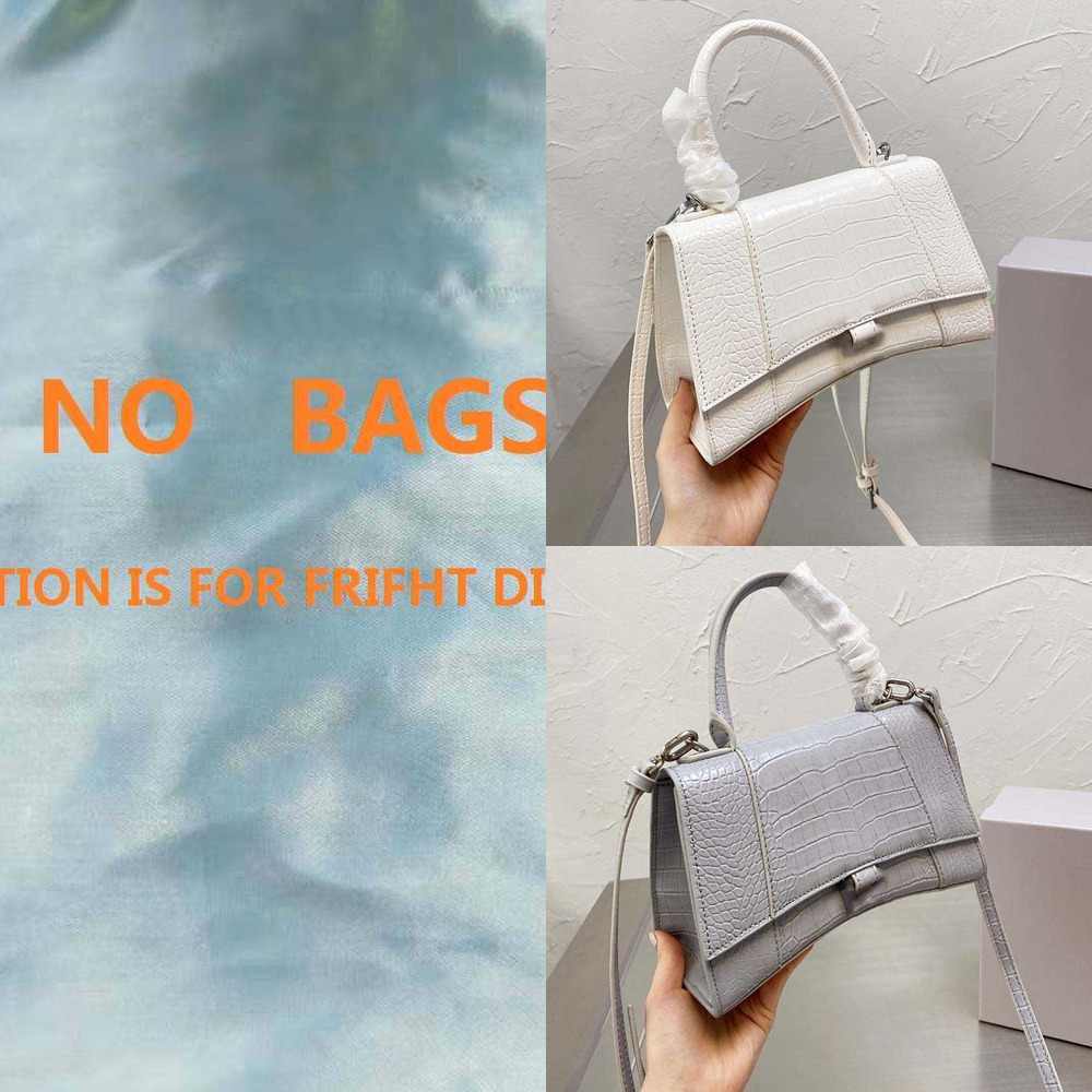 High-quality luxury designer bags and handbags Famous Classic women's bag, large-capacity shoulder bags, multi-functional daytime clutches, #12 no bags
High-quality luxury designer bags and handbags Famous Classic women's bag, large-capacity shoulder bags, multi-functional daytime clutches, #12 no bags