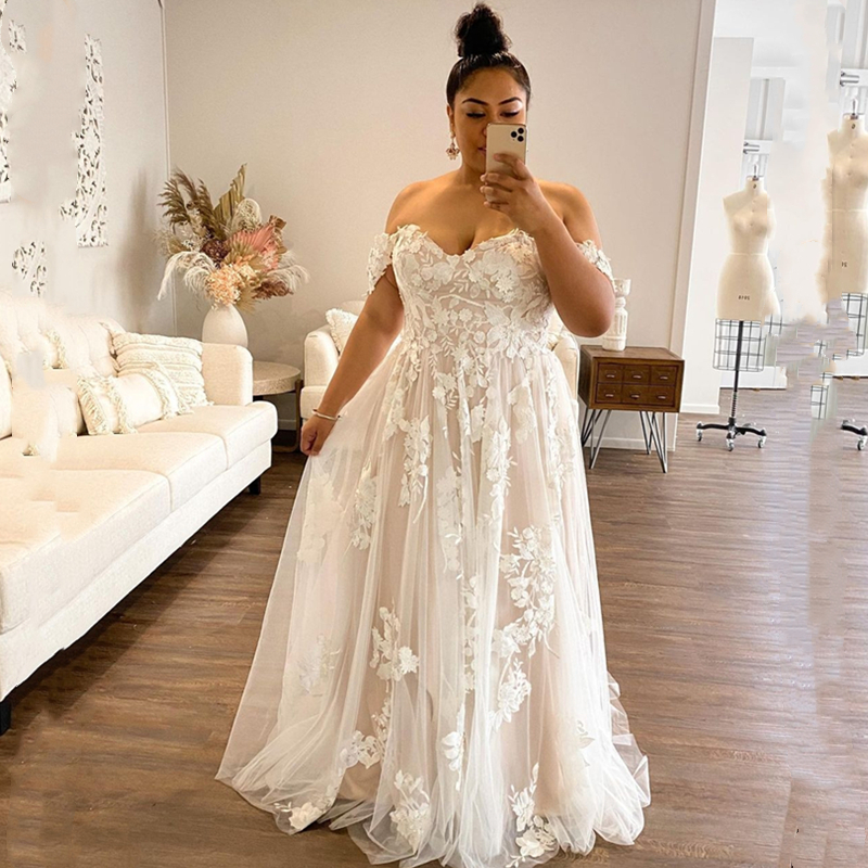 Plus Size Wedding Dresses Bridal Gowns Flower Appliqued Lace Tulle Champgane Lining A Line Sexy Off the Shoulder Cap Sleeve robe de mariée Custom Made, Ivory
Plus Size Wedding Dresses Bridal Gowns Flower Appliqued Lace Tulle Champgane Lining A Line Sexy Off the Shoulder Cap Sleeve robe de mariée Custom Made, Ivory