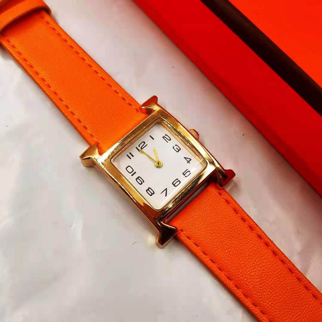 Luxury ladies premium waterproof watch brand 25mm quartz movement leather strap with gift box, Slivery;brown
Luxury ladies premium waterproof watch brand 25mm quartz movement leather strap with gift box, Slivery;brown